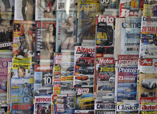 retail kiosk magazines press